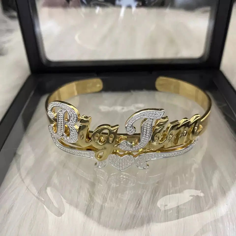 Personalized name bangle - BizaarFashionCrush