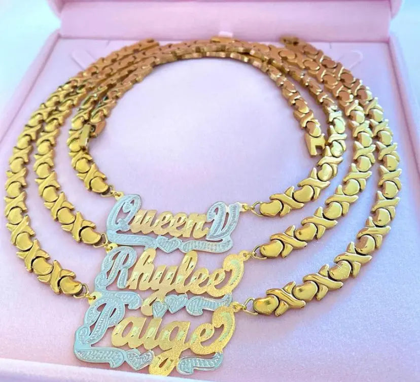 XOXO Necklace - BizaarFashionCrush